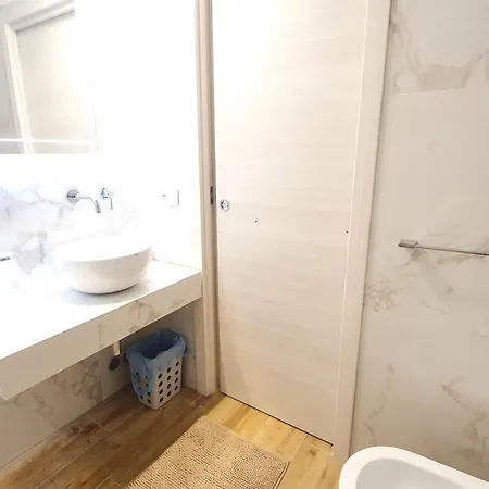 Seba Maison - Centro Apartment Bari